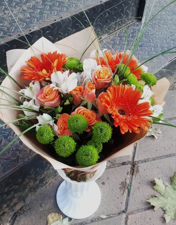 Букет цветов из: Герберы, Хризантемы, Альстромерии и Розы в Курагино