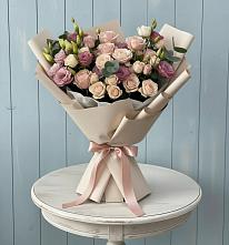 Букет цветов из:  Розы и Лизиантусы в Курагино