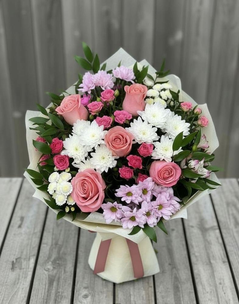 Букет цветов из: Альстромерии, Гвоздики, Розы и Хризантемы в Курагино