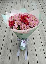 Букет цветов из:  Альстромерии #REPLACE_PRED# Курагино