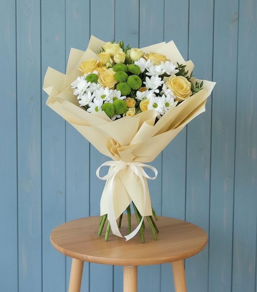 Букет цветов из: Хризантемы и Розы в Курагино