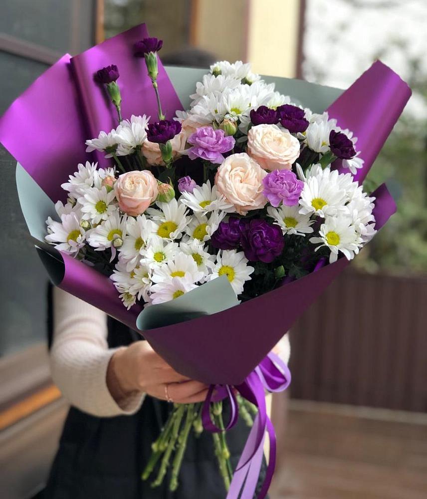 Букет цветов из: Хризантемы, Гвоздики и Розы в Курагино