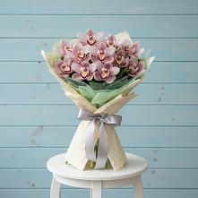Букет цветов из:  Орхидеи и Розы в Курагино