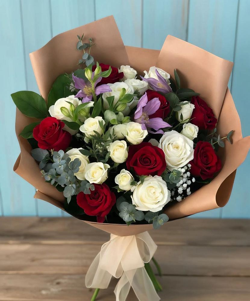 Букет цветов из: Розы и Альстромерии в Курагино